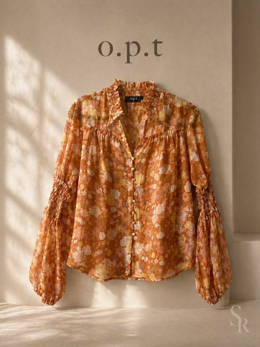 O.P.T One Pretty Thing Floral Chiffon Blouse Ruffle Neck Smocked Sleeves NWT M